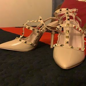 Heels don’t need… only if in north Las Vegas